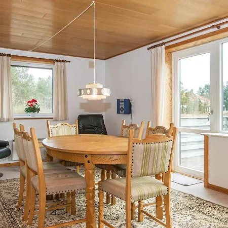 4 Person Holiday In R M * Kongsmark
